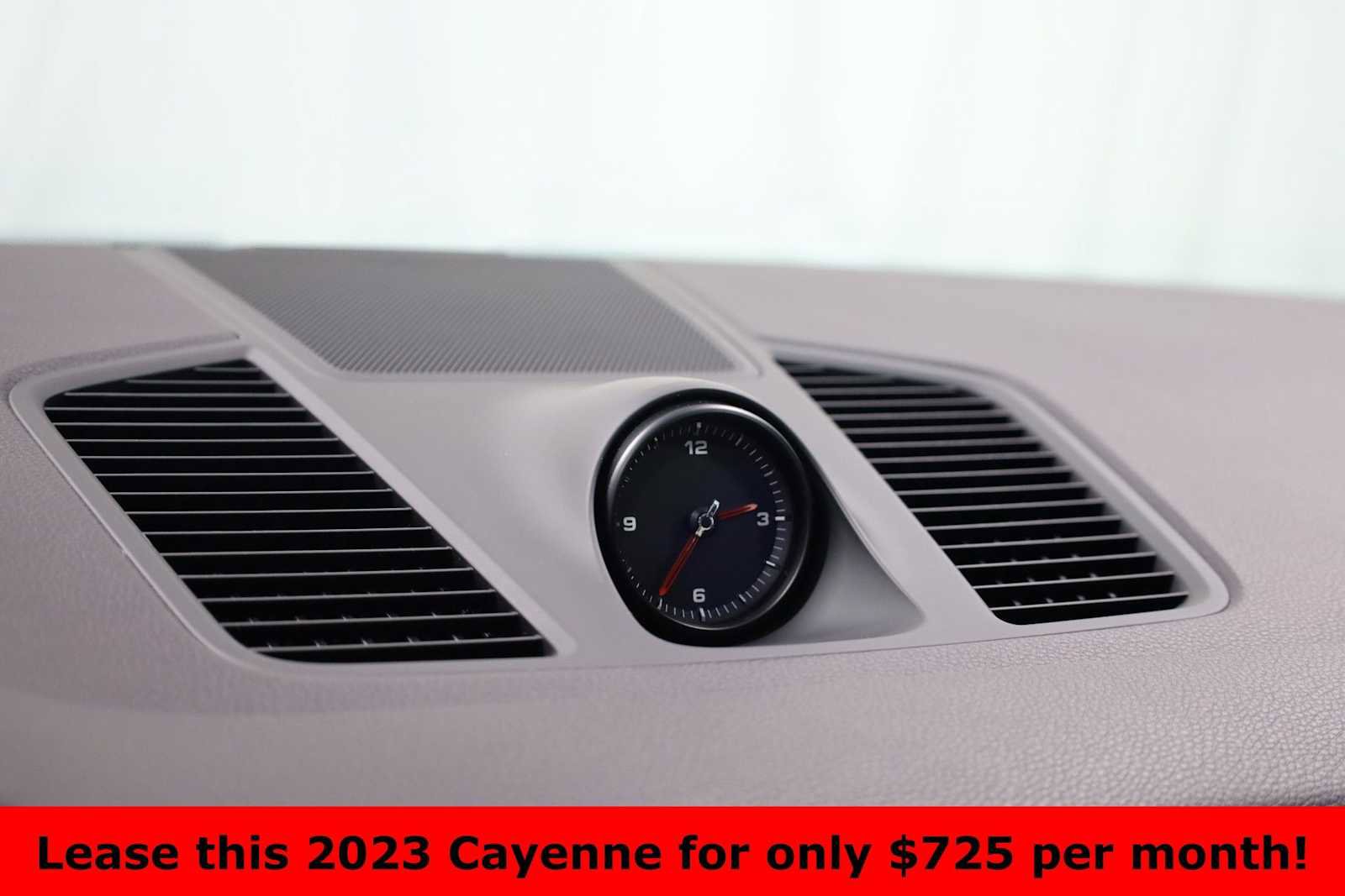 Certified 2023 Porsche Cayenne Platinum Edition image 18