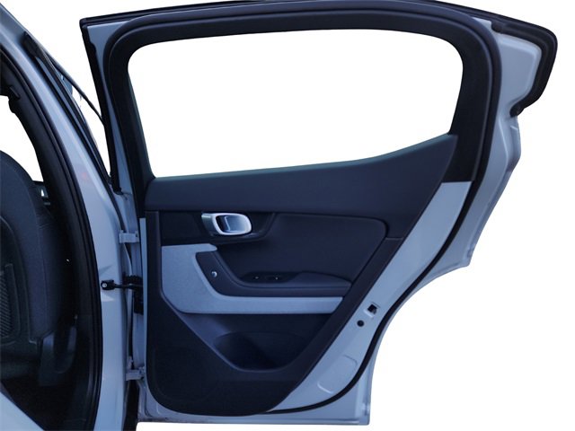 Used 2023 Polestar Polestar 2 w/ Pilot Pack image 31