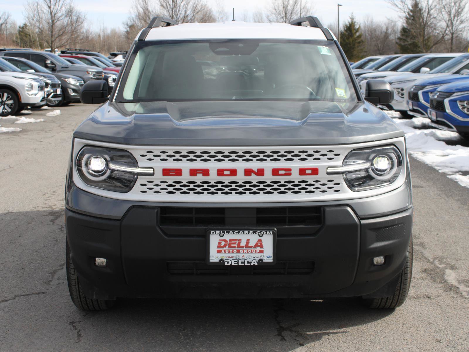 Used 2025 Ford Bronco Sport Heritage w/ Convenience Package image 2