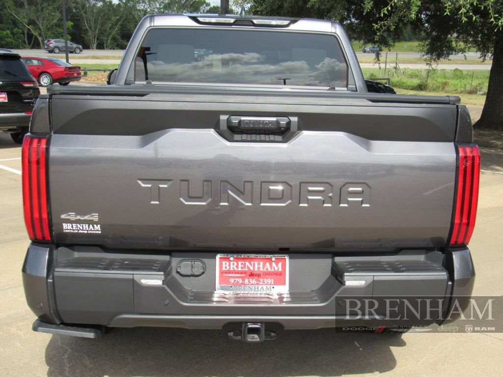 Used 2024 Toyota Tundra SR5 w/ SR5 Convenience Package AWD/4WD image 5