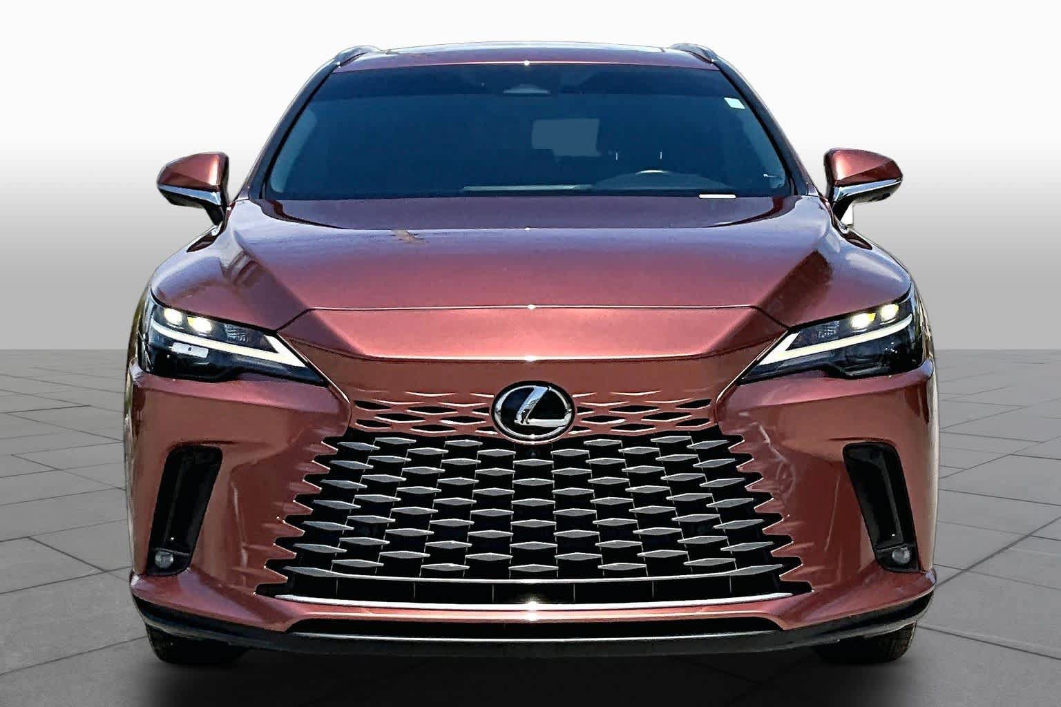 Used 2023 Lexus RX 350 Premium Plus w/ Accessory Package (Z1) FWD image 4