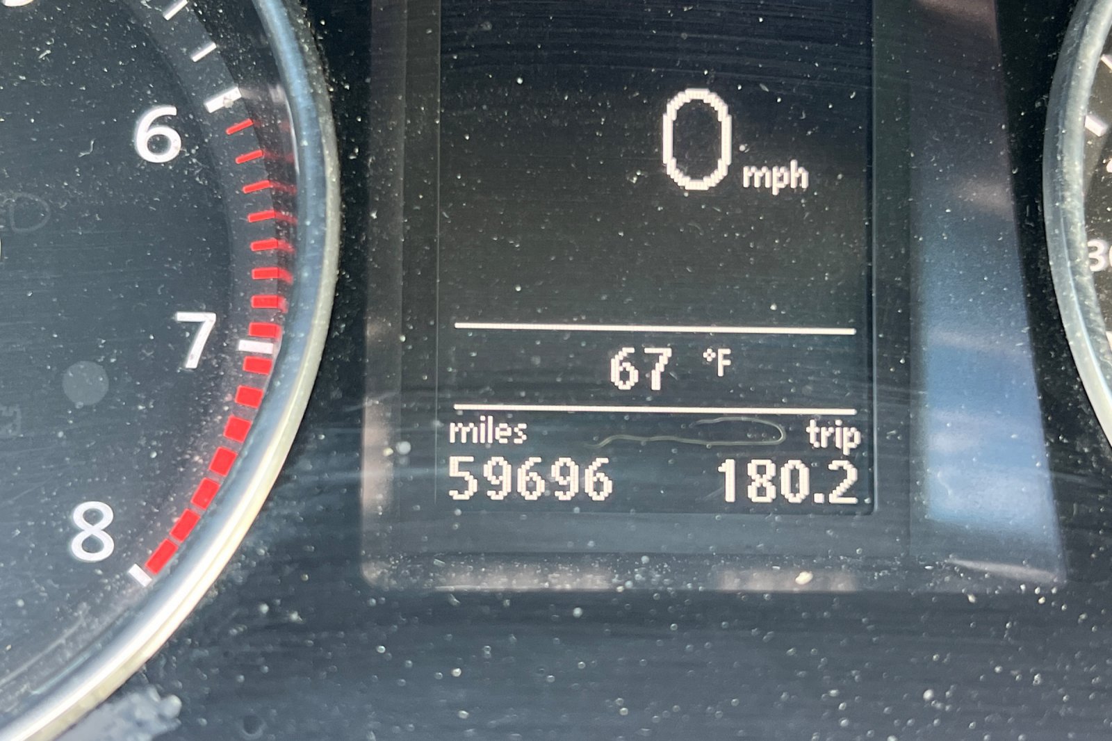 Used 2010 Volkswagen CC Luxury FWD image 28