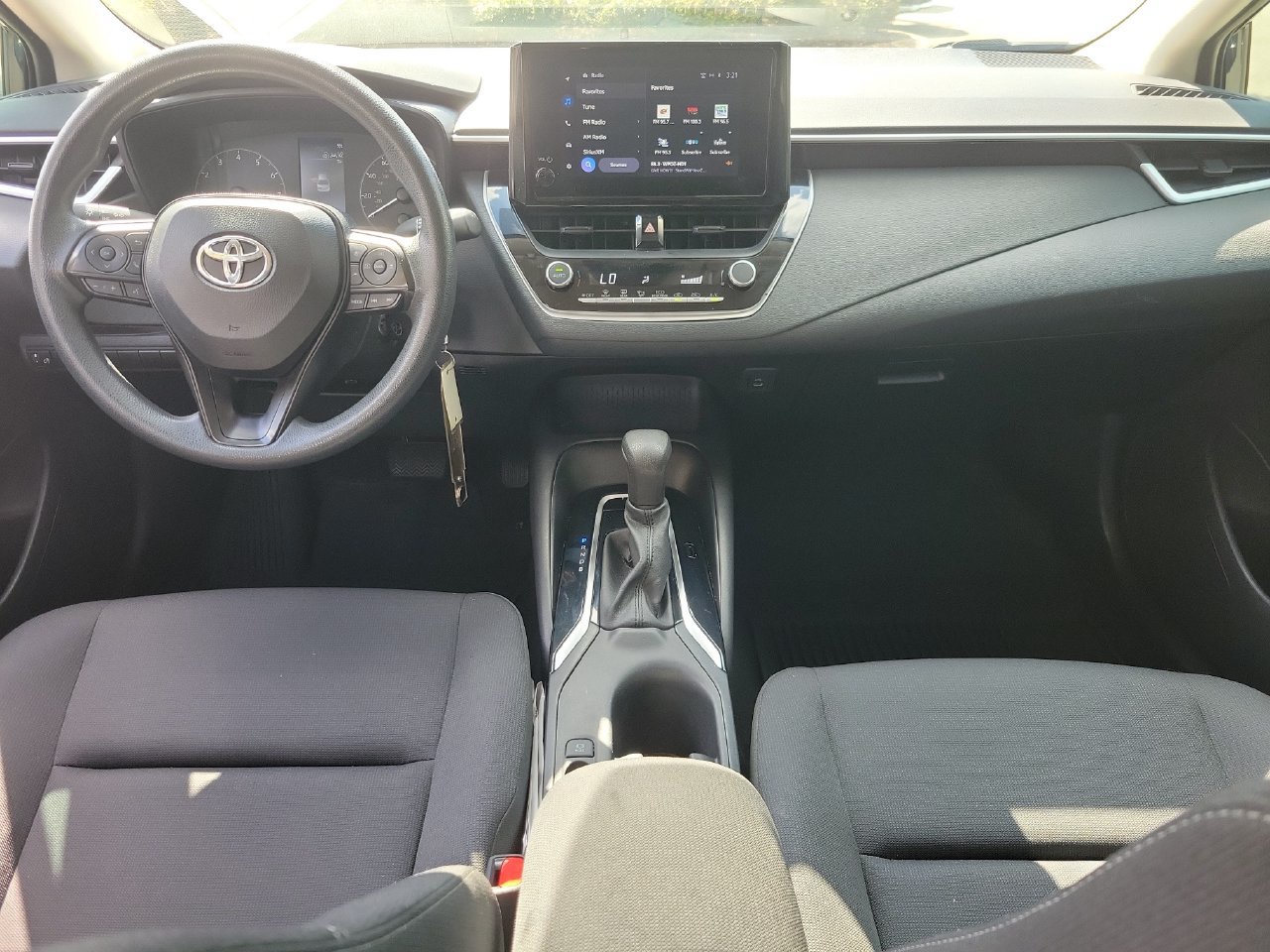Used 2024 Toyota Corolla LE FWD image 12