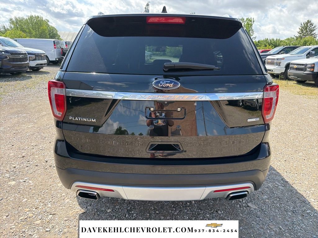 Used 2017 Ford Explorer Platinum AWD/4WD image 4