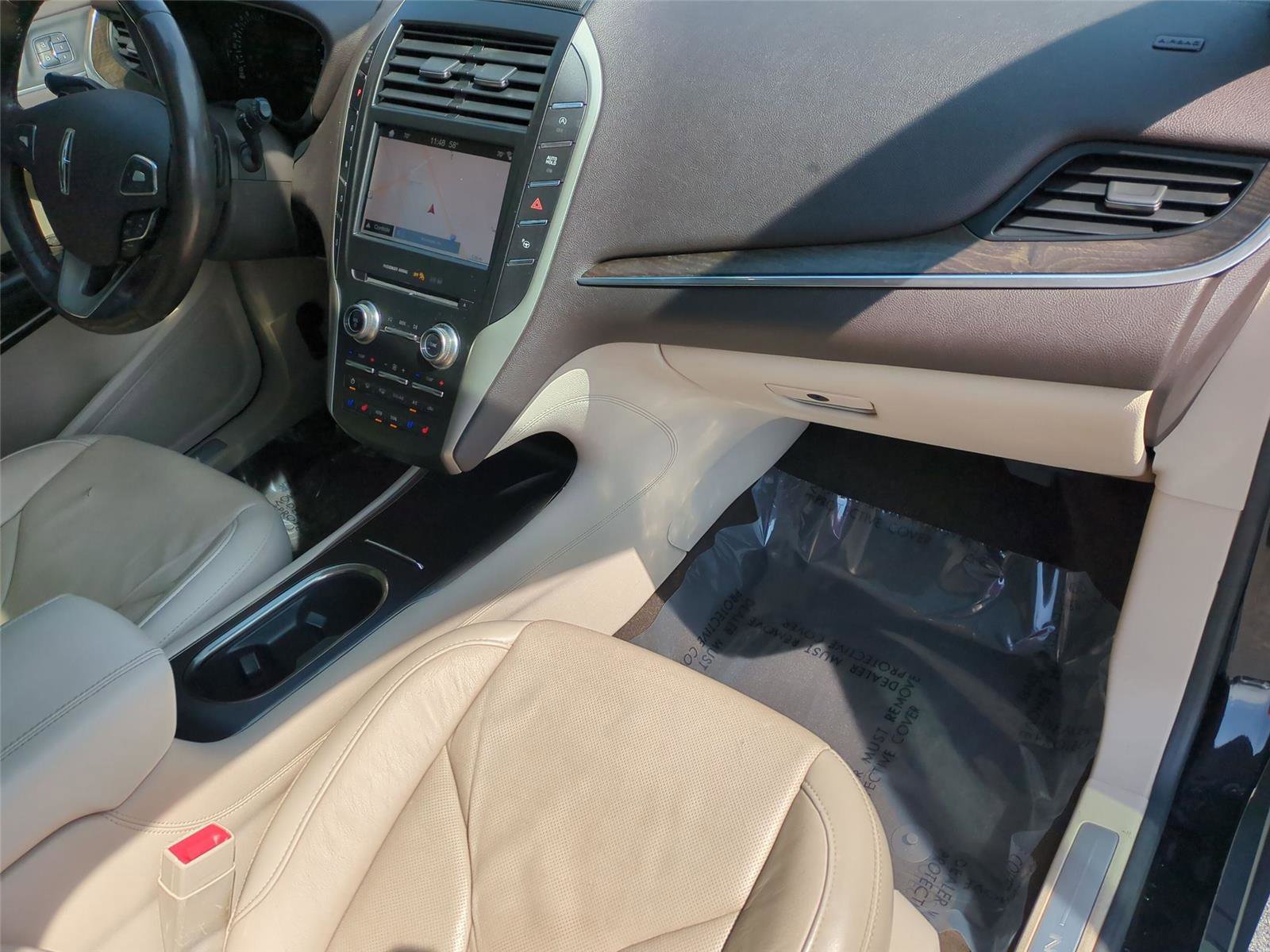 Used 2019 Lincoln MKC Reserve image 20