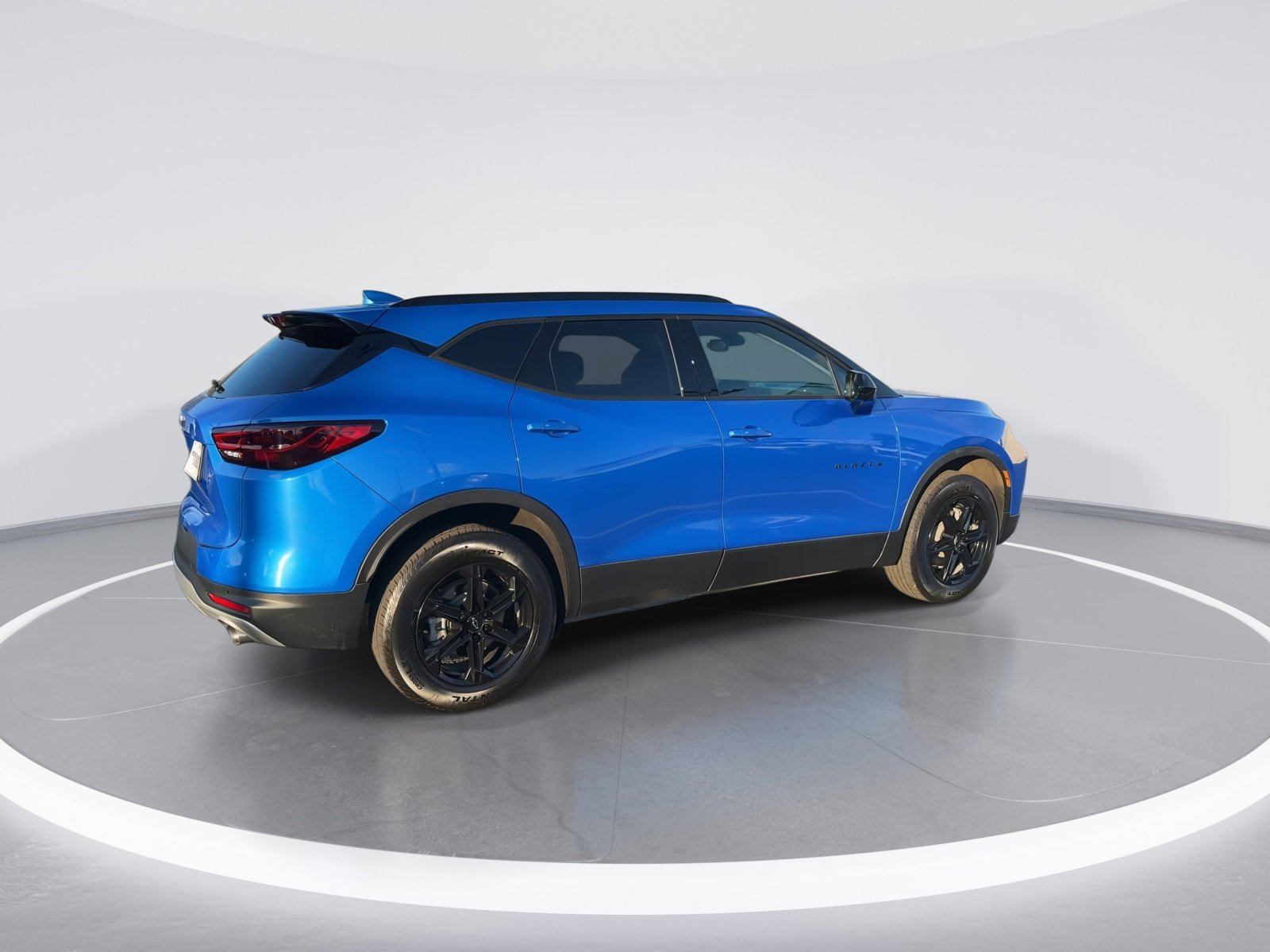 Used 2024 Chevrolet Blazer LT w/ Convenience Package image 9