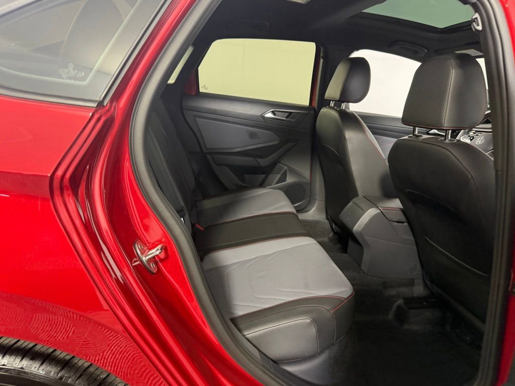 Used 2025 Volkswagen Jetta GLI Autobahn w/ GLI Black Package image 30