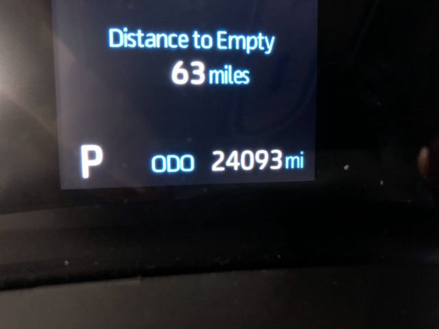 Used 2023 Toyota Sienna XSE FWD image 18