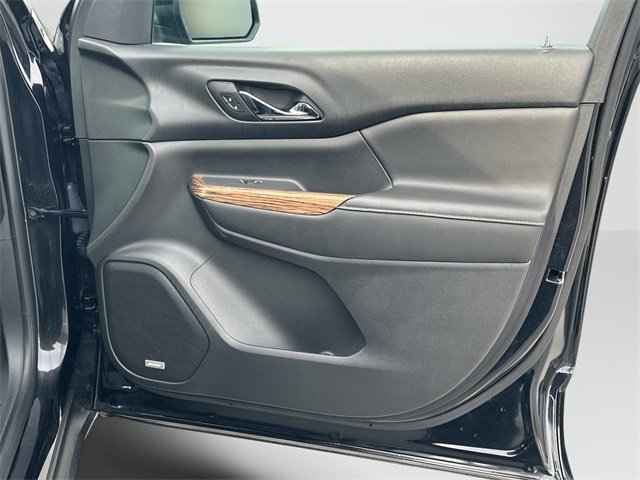 Used 2017 GMC Acadia Denali w/ Technology Package image 23