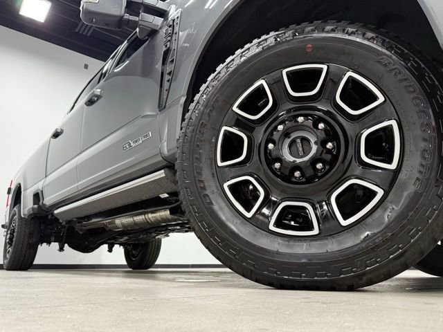 New 2025 Ford F350 Platinum w/ FX4 Off-Road Package image 2