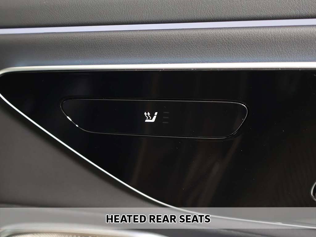 Used 2025 Mercedes-Benz E 450 4MATIC Sedan w/ Multicontour Seating Package image 10