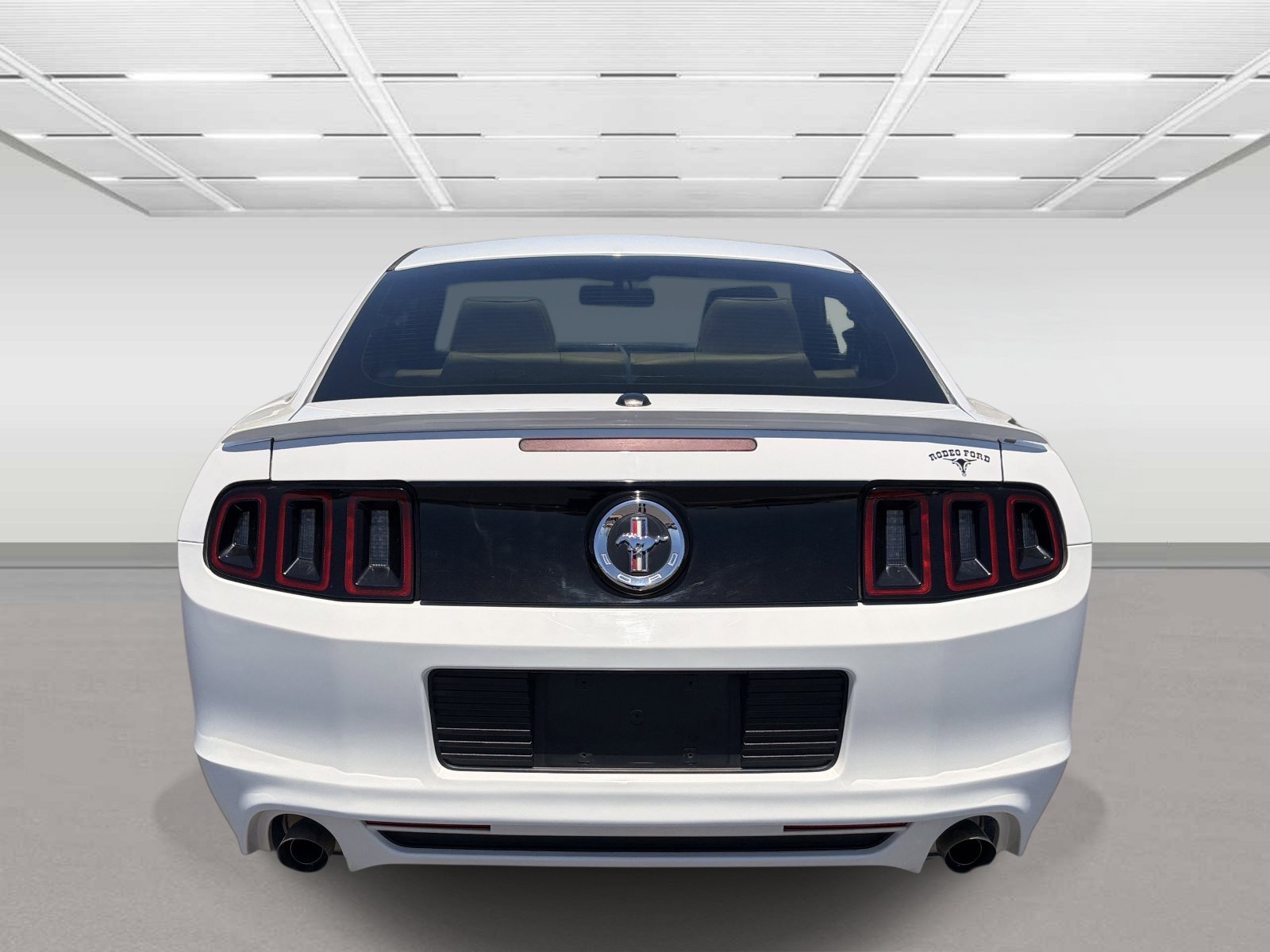Used 2014 Ford Mustang Premium w/ Electronics Package RWD image 4