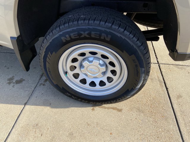 Used 2023 Chevrolet Colorado W/T image 30