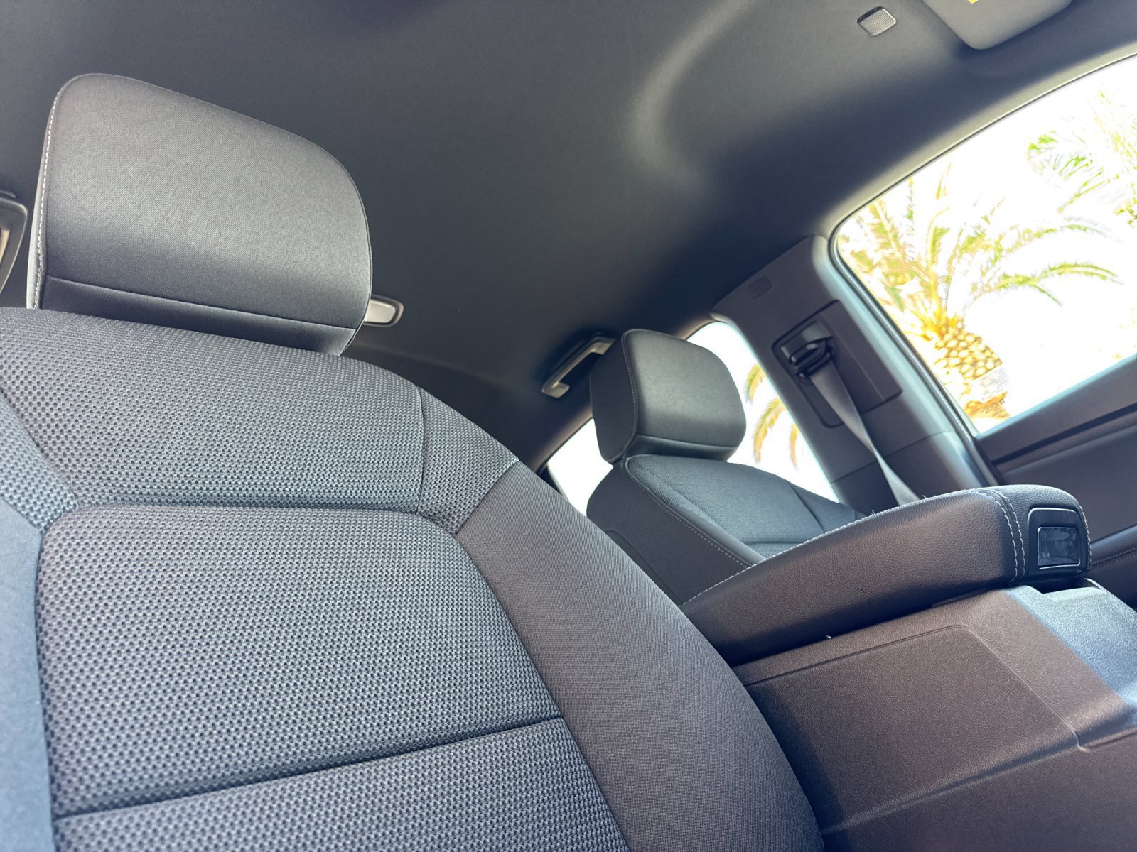 New 2026 GMC Canyon Elevation RWD image 16