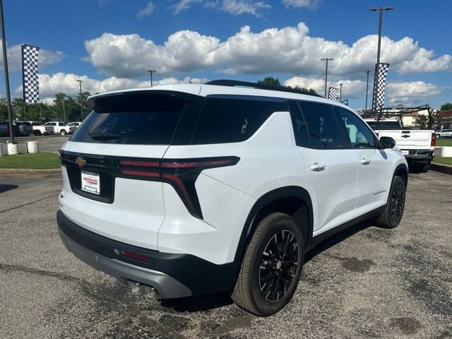 New 2026 Chevrolet Traverse LT w/ Sun and Wheel Package FWD image 3