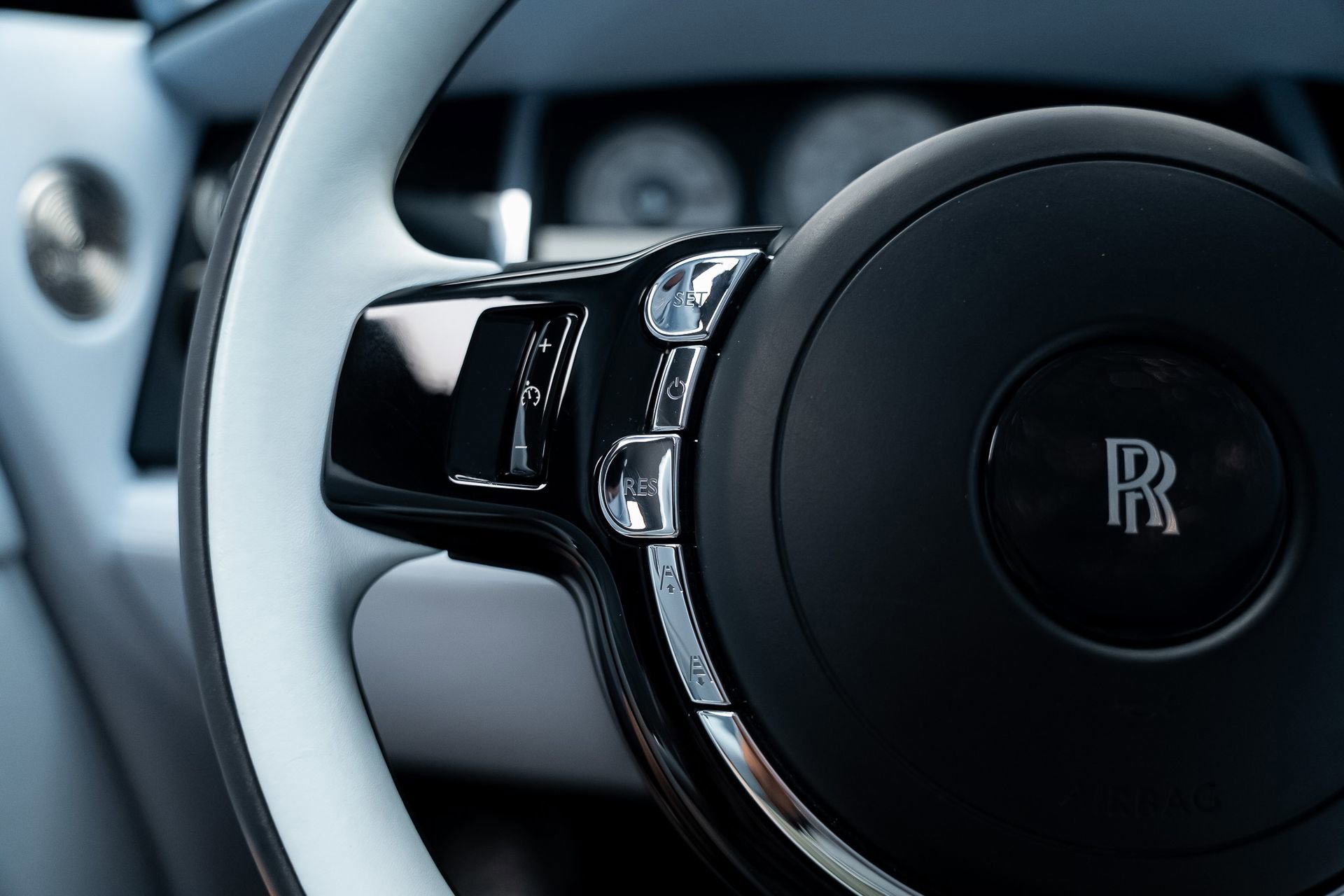 Used 2019 Rolls-Royce Wraith image 44