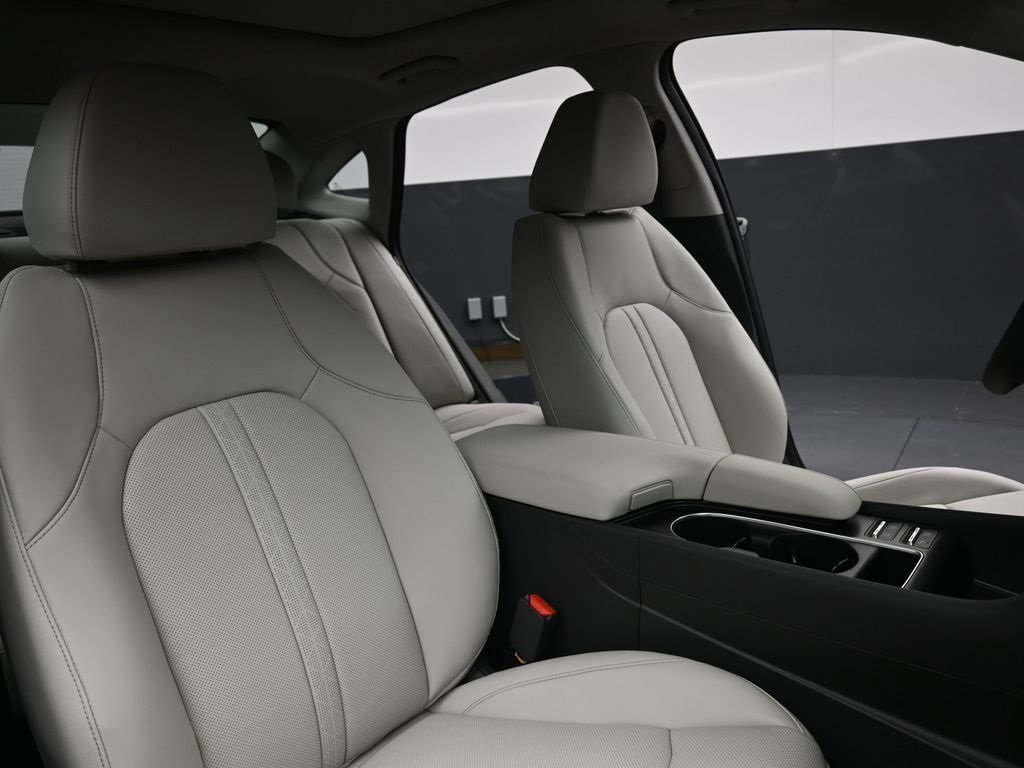 New 2026 Hyundai Sonata Limited image 13