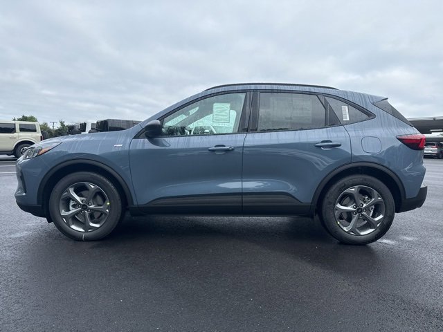 New 2026 Ford Escape ST-Line w/ Tech Pack #1 image 2