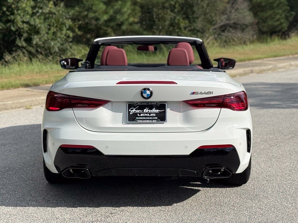 Used 2026 BMW M440i Convertible w/ Premium Package RWD image 12