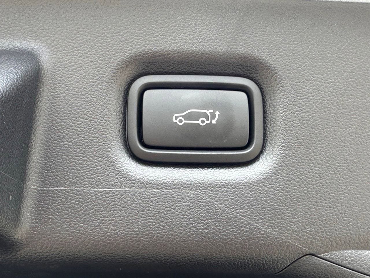 Certified 2025 Hyundai Ioniq 5 SEL image 14