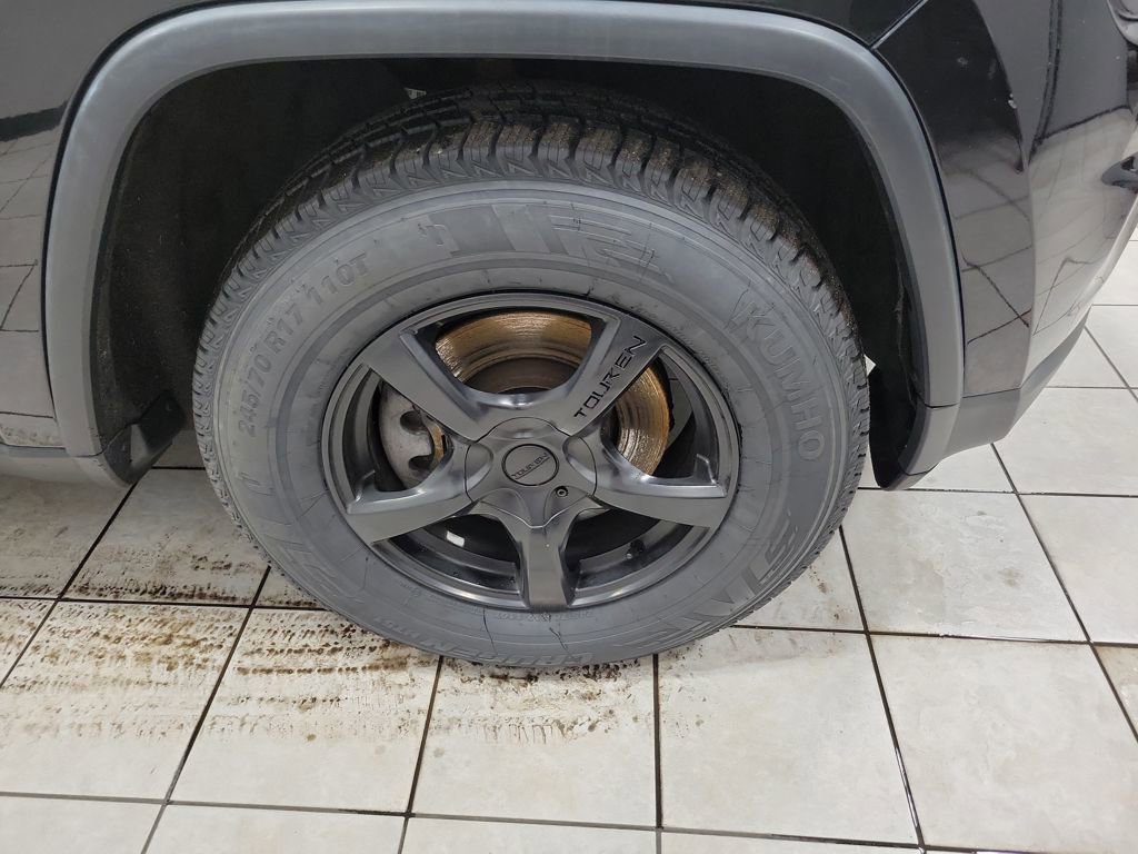 Used 2014 Jeep Grand Cherokee Laredo w/ Quick Order Package 23E image 45