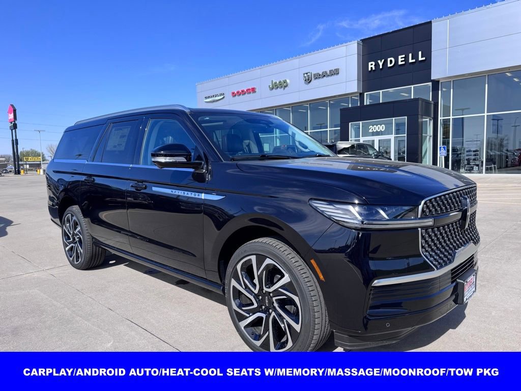New 2026 Lincoln Navigator L Reserve AWD/4WD image 1