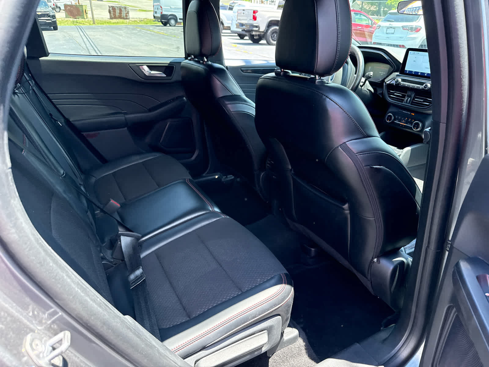 Used 2024 Ford Escape ST-Line FWD image 22