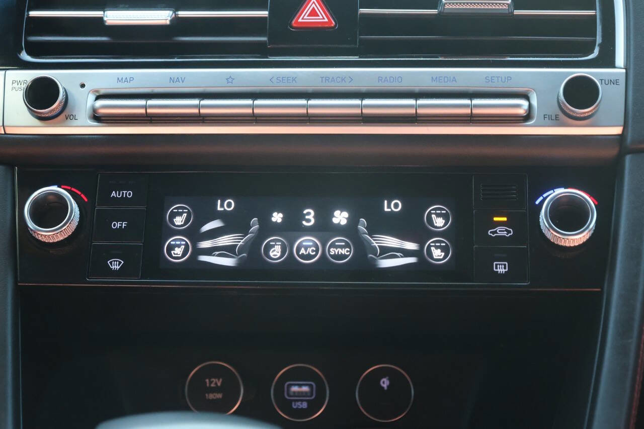 Used 2024 Genesis G70 3.3T Advanced w/ Sport Prestige Package image 21