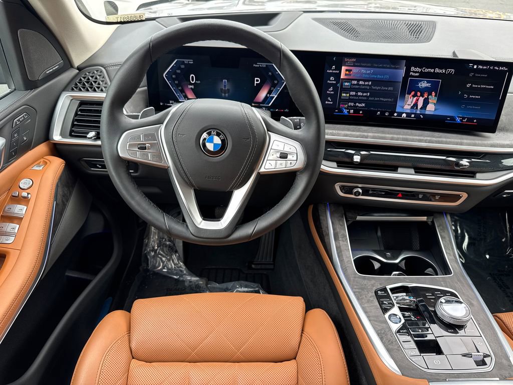 Used 2024 BMW X7 xDrive40i w/ Premium Package image 46