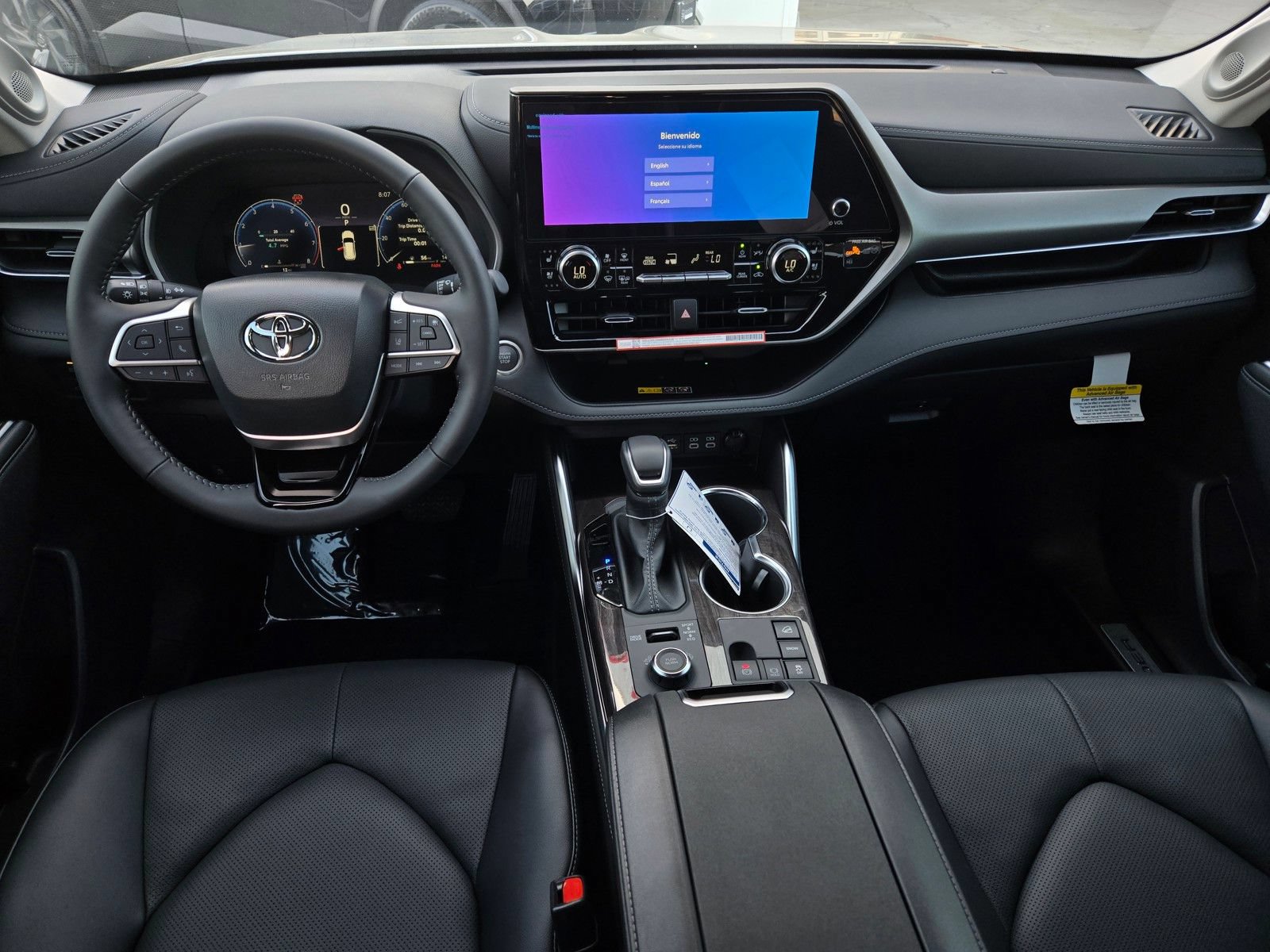 Certified 2026 Toyota Highlander Limited AWD/4WD image 14