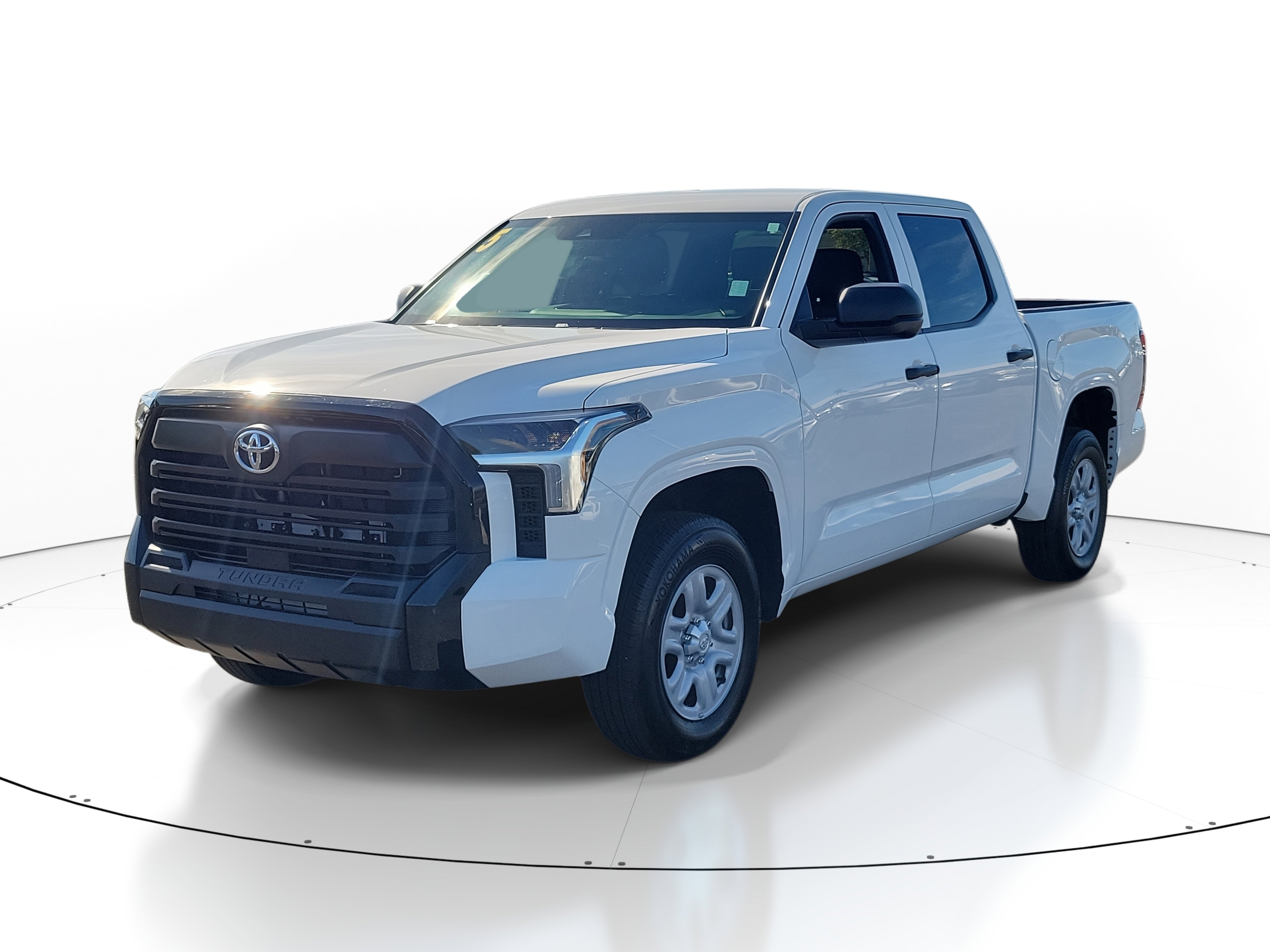 Used 2025 Toyota Tundra SR image 2