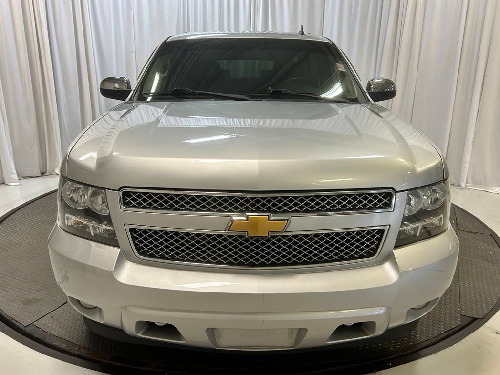 Used 2012 Chevrolet Suburban LTZ AWD/4WD image 27