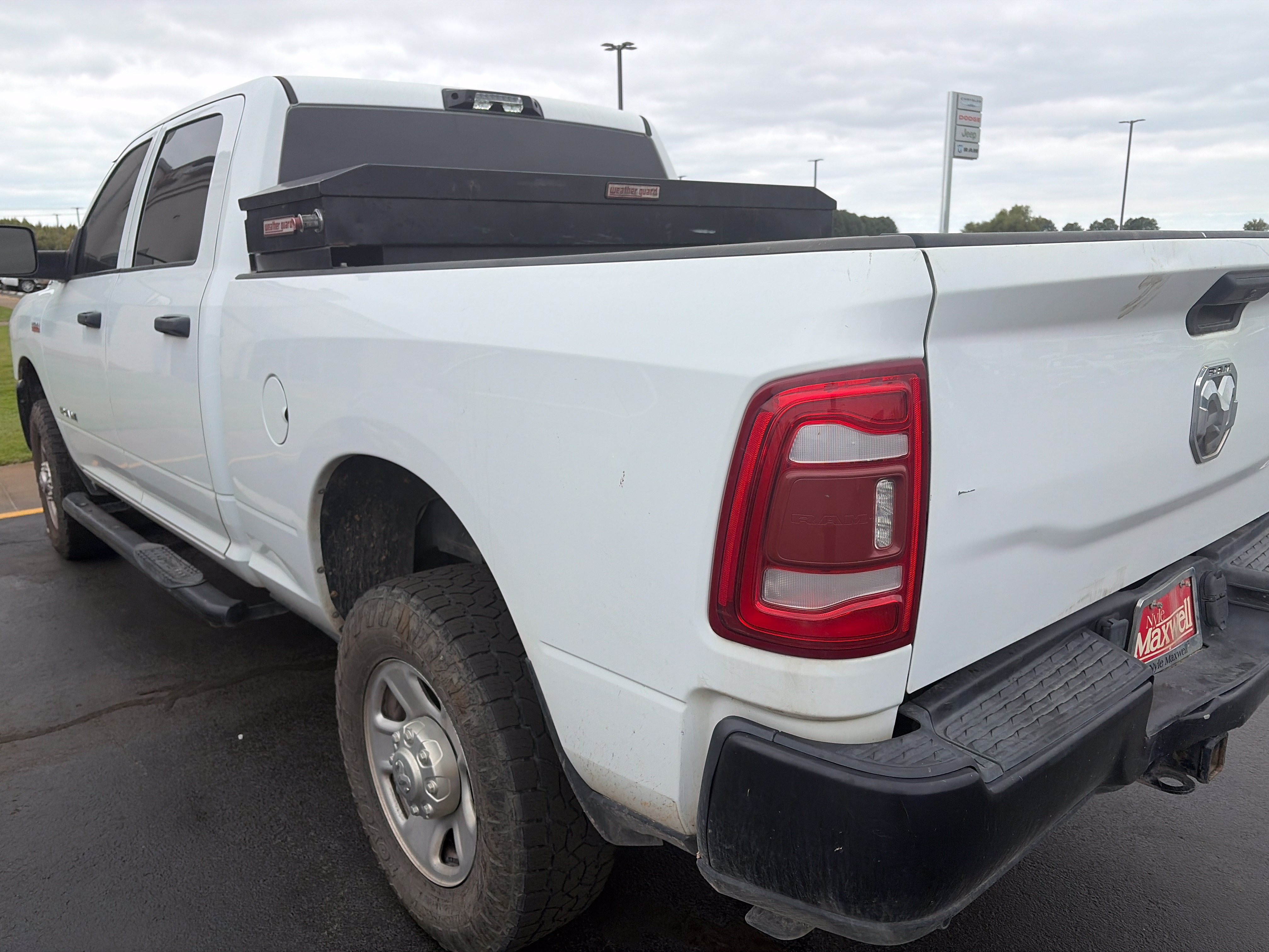 Used 2022 RAM 2500 Tradesman w/ Safety Group AWD/4WD image 10