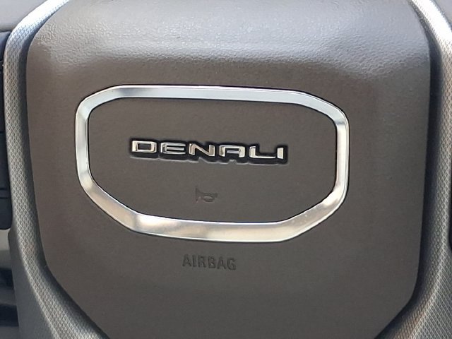 Used 2021 GMC Yukon XL Denali RWD image 13