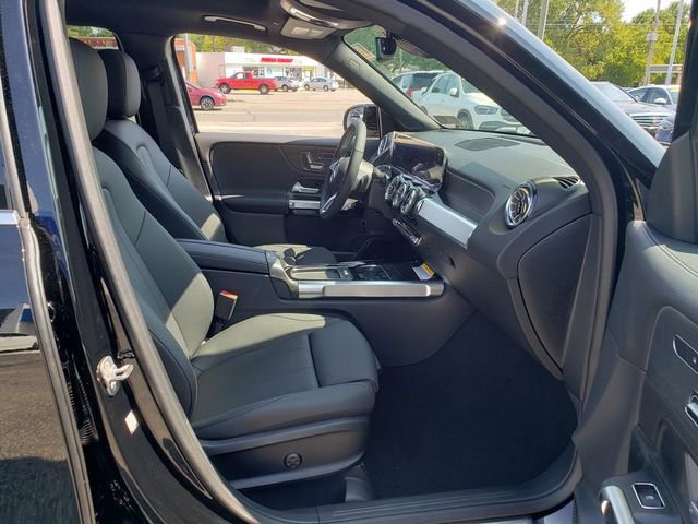 New 2026 Mercedes-Benz GLB 250 4MATIC image 16