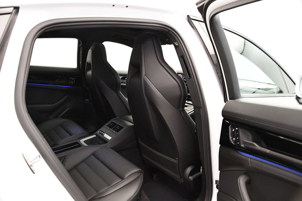 Certified 2024 Porsche Panamera 4 image 55