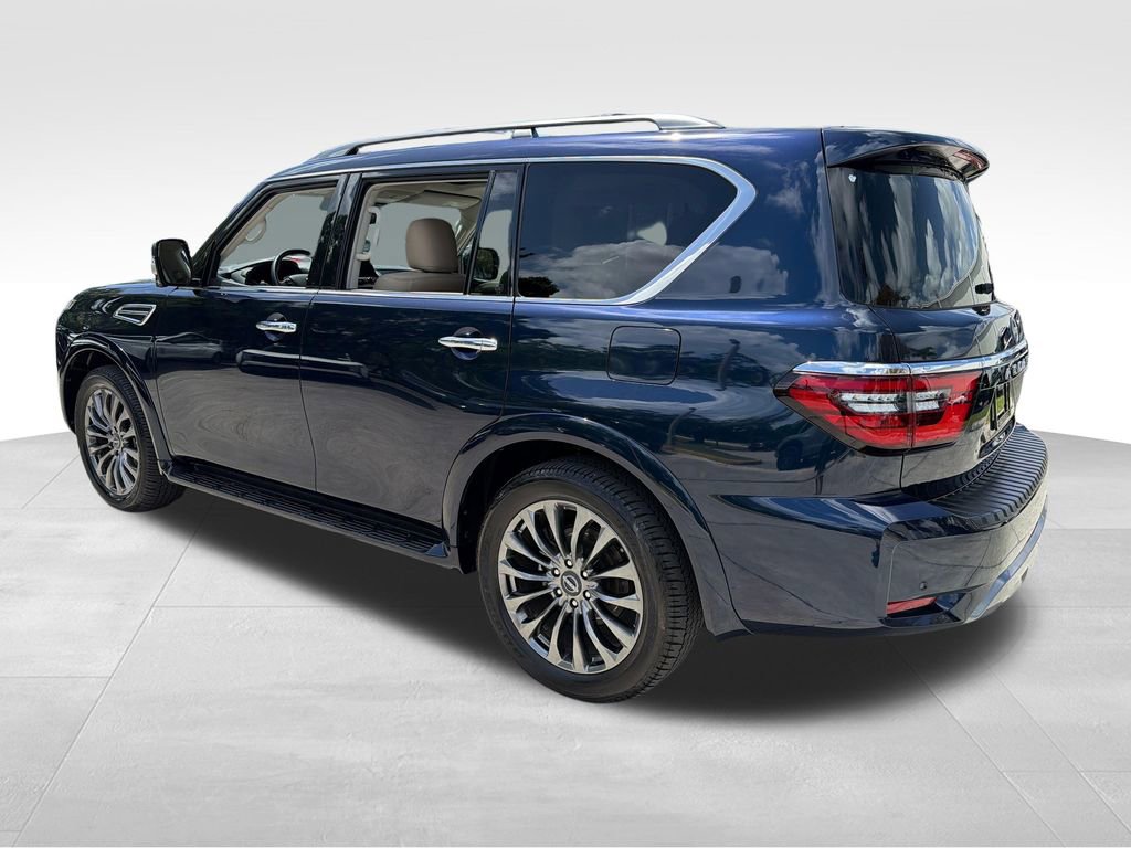 Used 2024 Nissan Armada Platinum w/ Captain's Chairs Package RWD image 5
