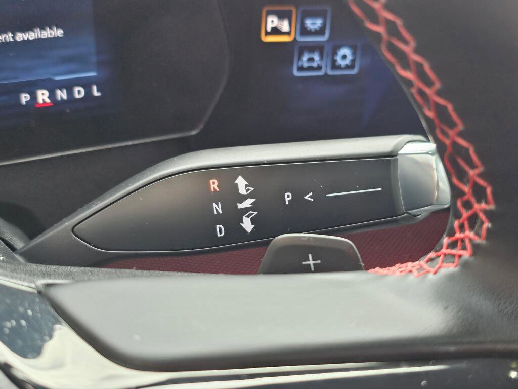 Used 2024 Chevrolet Traverse RS w/ LPO, Floor Liner Package image 37