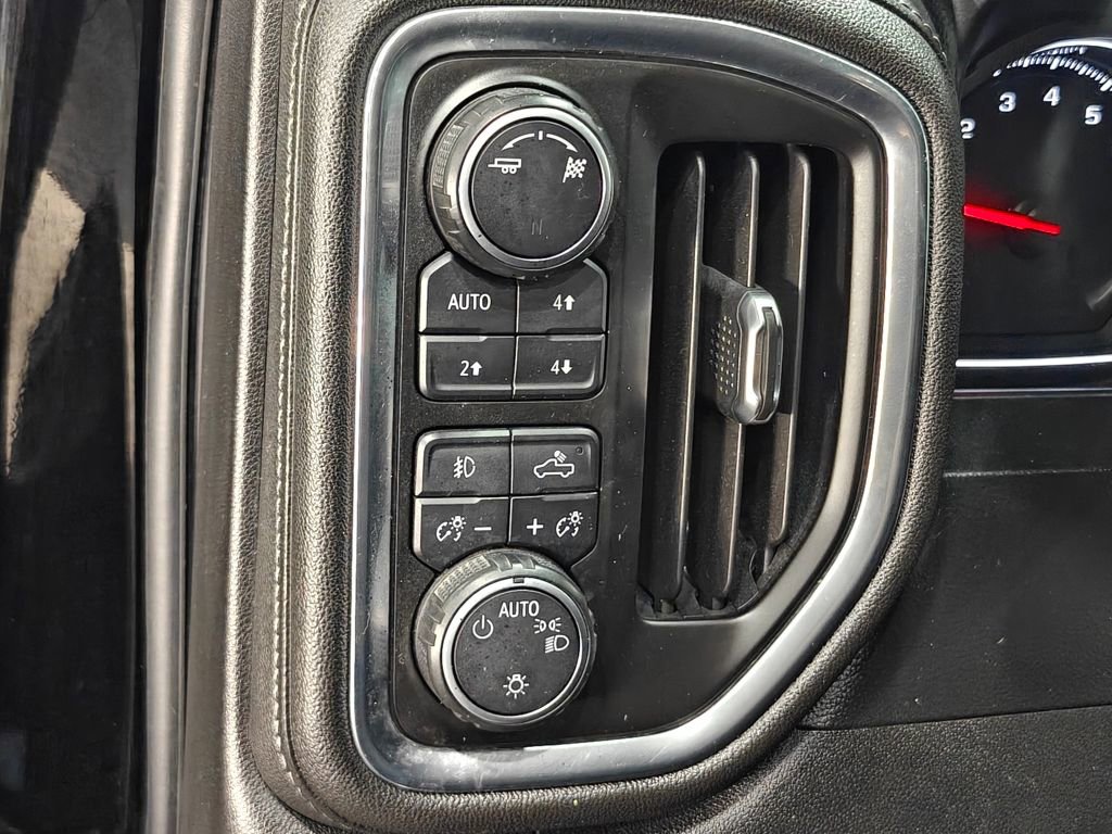 Used 2019 Chevrolet Silverado 1500 LT Trail Boss AWD/4WD image 8