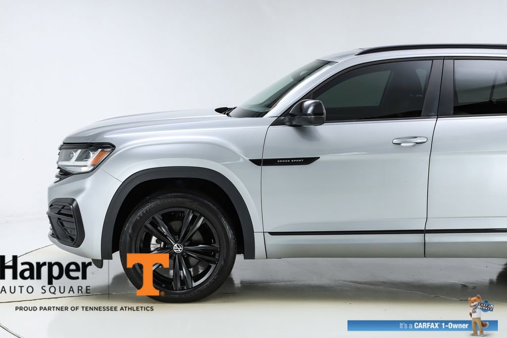 Used 2023 Volkswagen Atlas Cross Sport SEL R-Line image 42