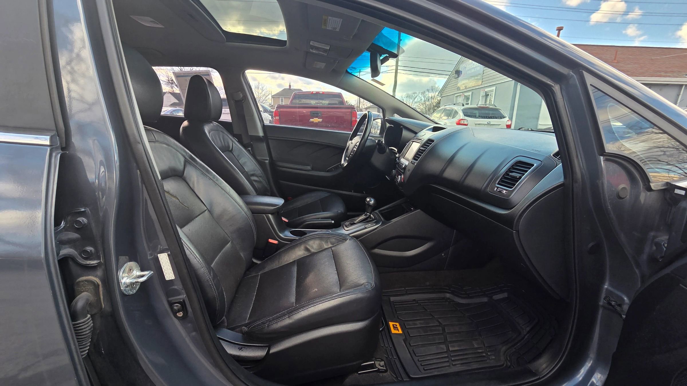 Used 2016 Kia Forte EX w/ EX Premium Technology Package image 19