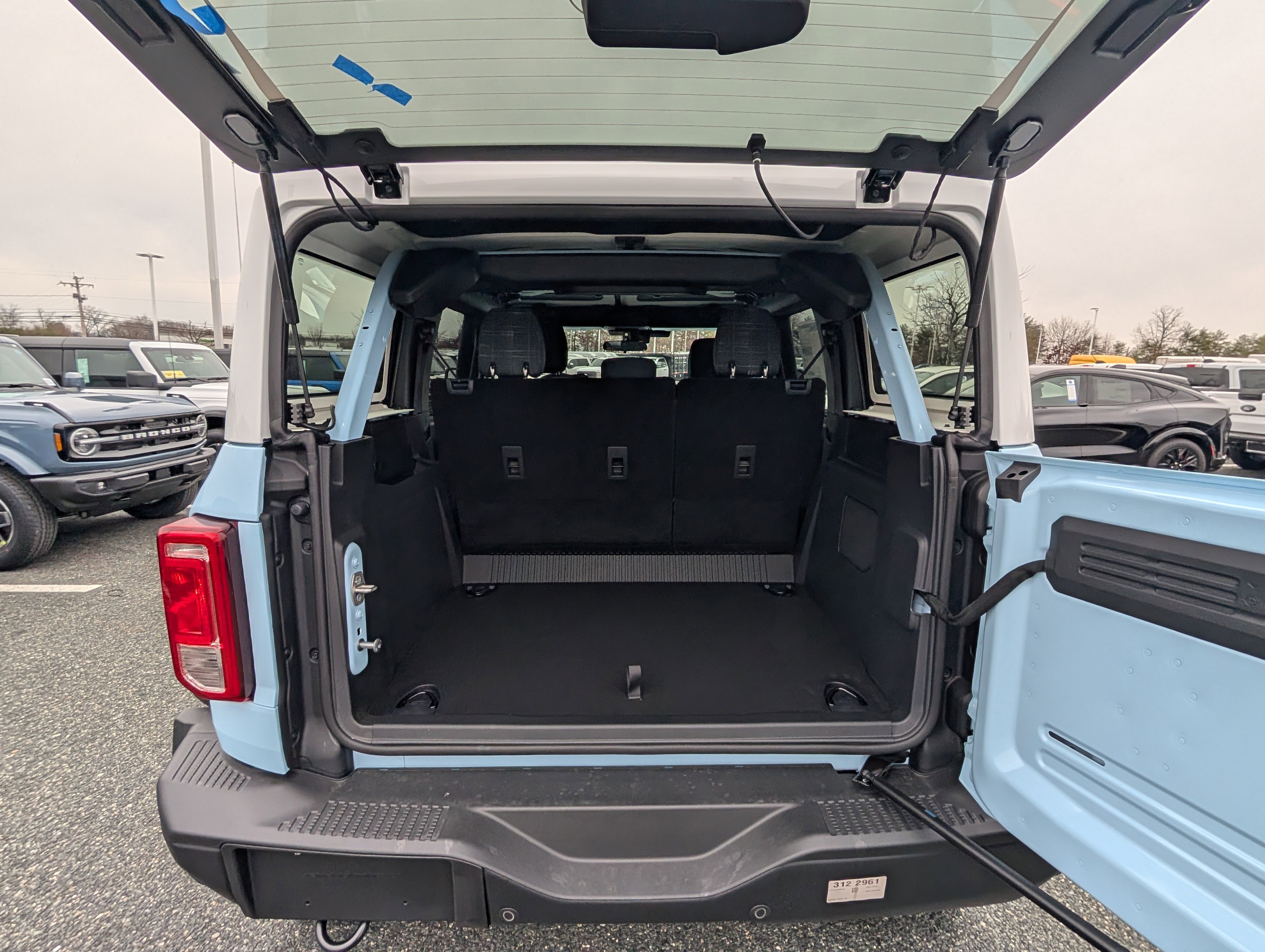 New 2025 Ford Bronco Heritage Edition image 8