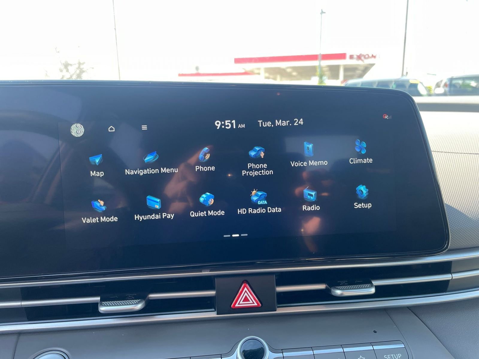 Used 2025 Hyundai Elantra SEL image 21