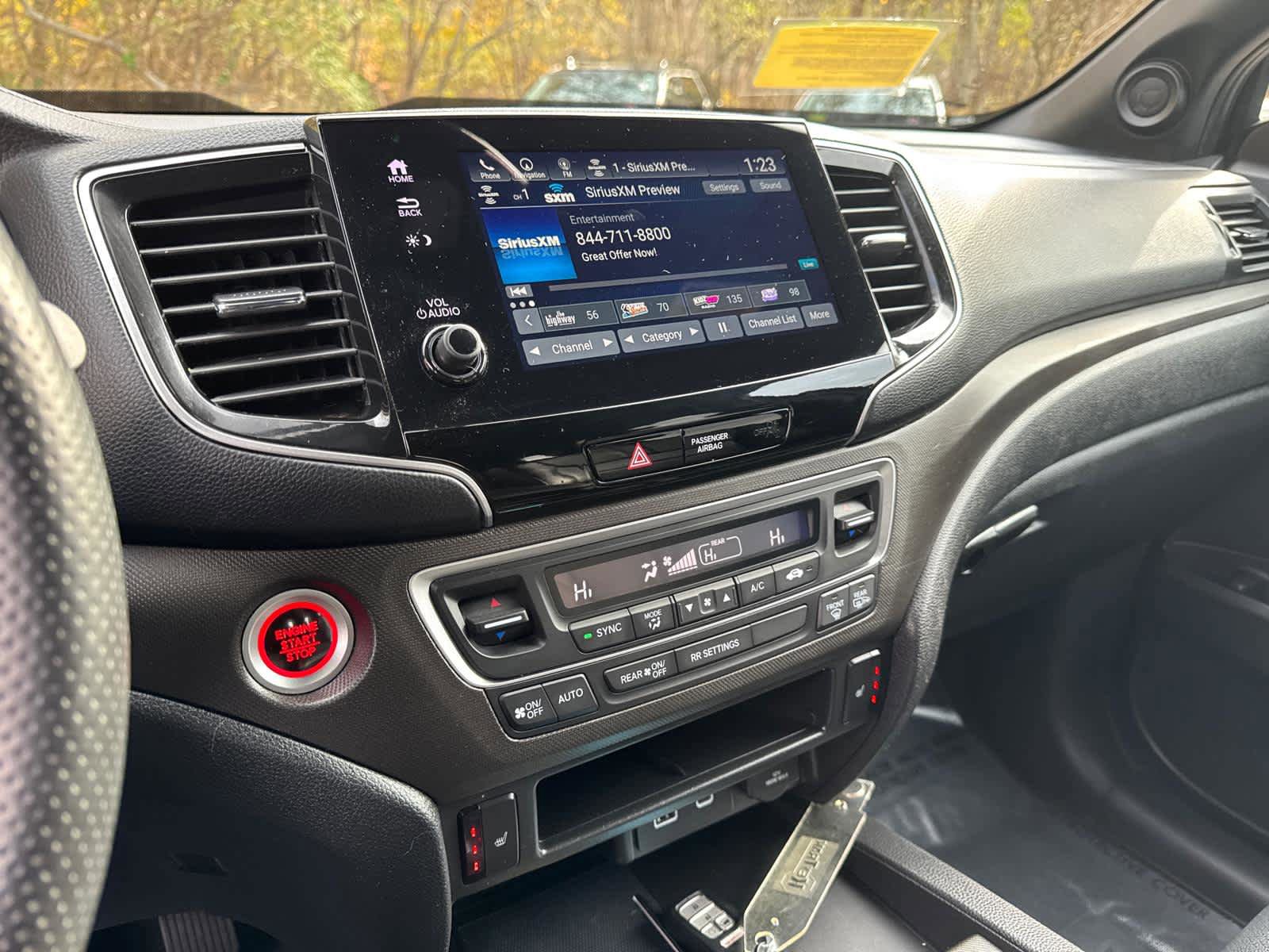 Used 2024 Honda Passport TrailSport image 28