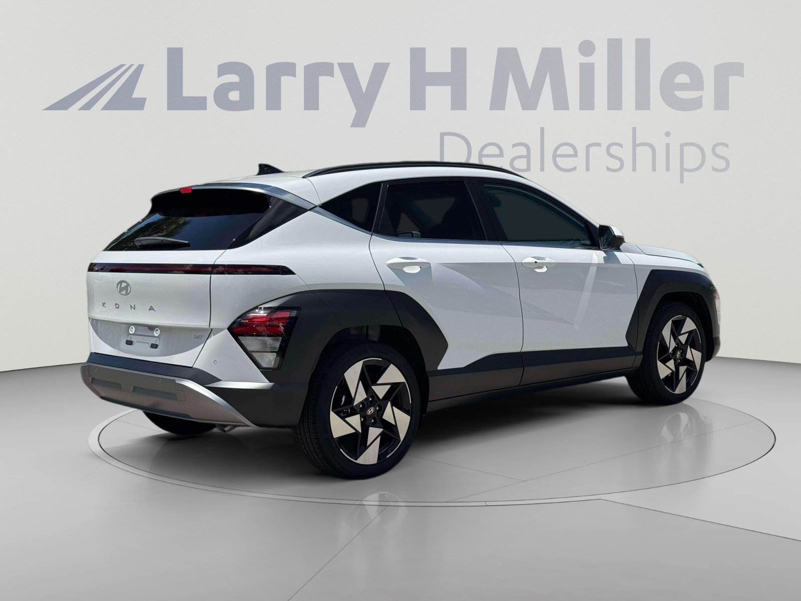 New 2027 Hyundai Kona Limited FWD image 8