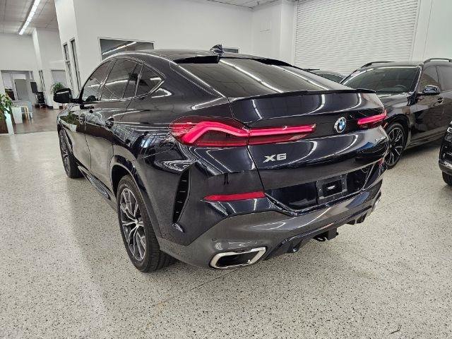 Used 2022 BMW X6 xDrive40i w/ M Sport Package AWD/4WD image 7
