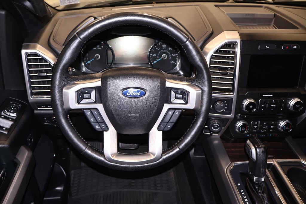 Used 2016 Ford F150 Platinum w/ Equipment Group 701A Luxury AWD/4WD image 23