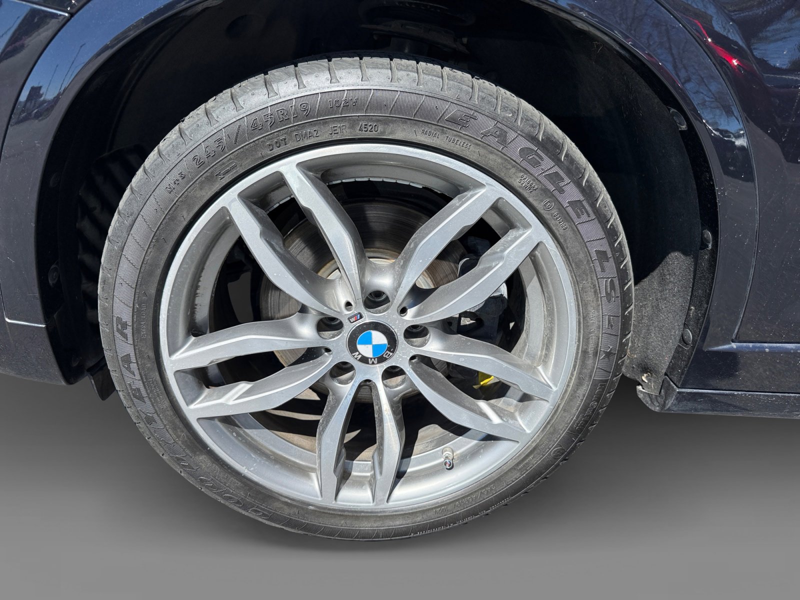 Used 2017 BMW X4 xDrive28i image 9