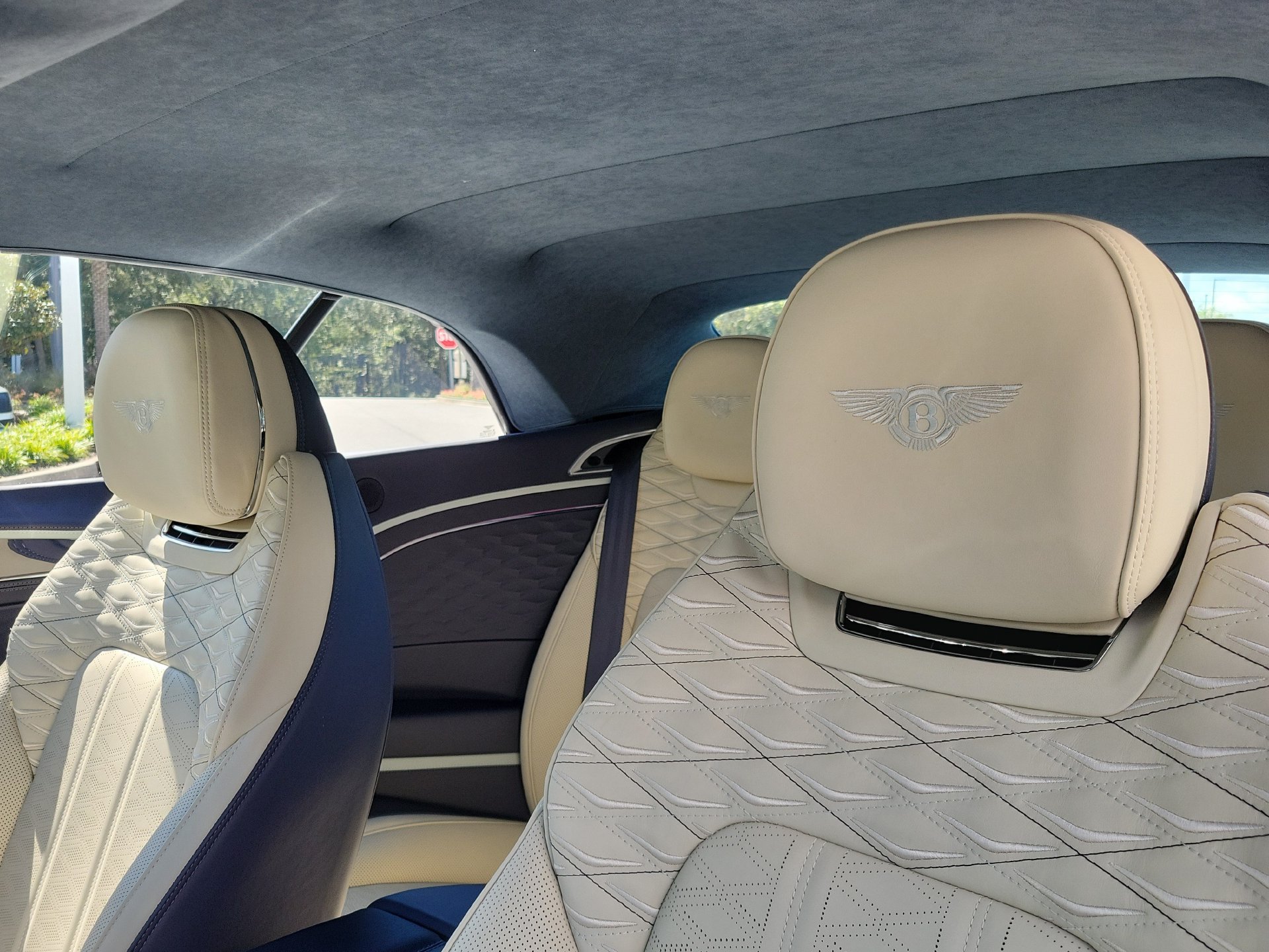 New 2027 Bentley Continental GTC Speed AWD/4WD image 17