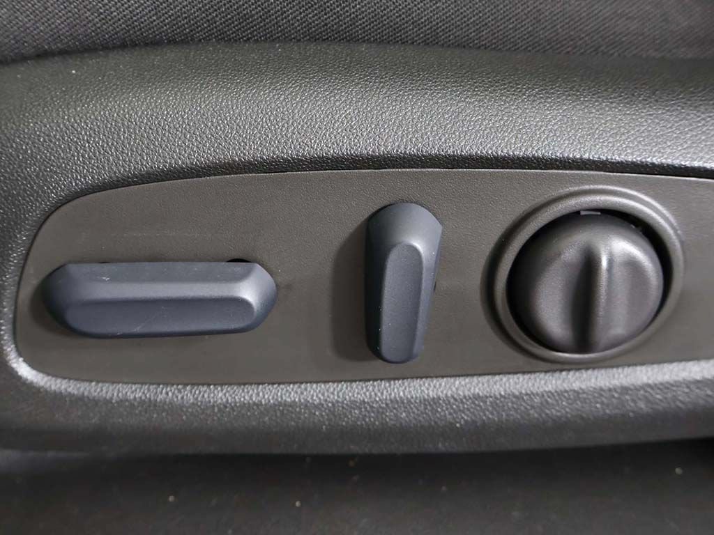Used 2022 Chevrolet Equinox LT FWD image 33